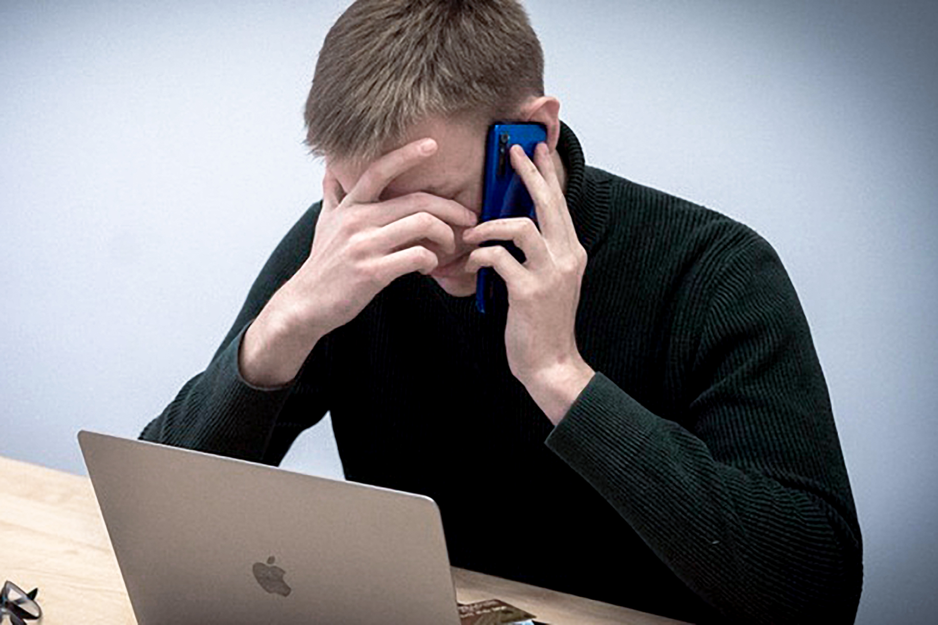 Осторожно, мошенники: петербургская киберполиция предупреждает о ложных звонках от имени судебных приставов