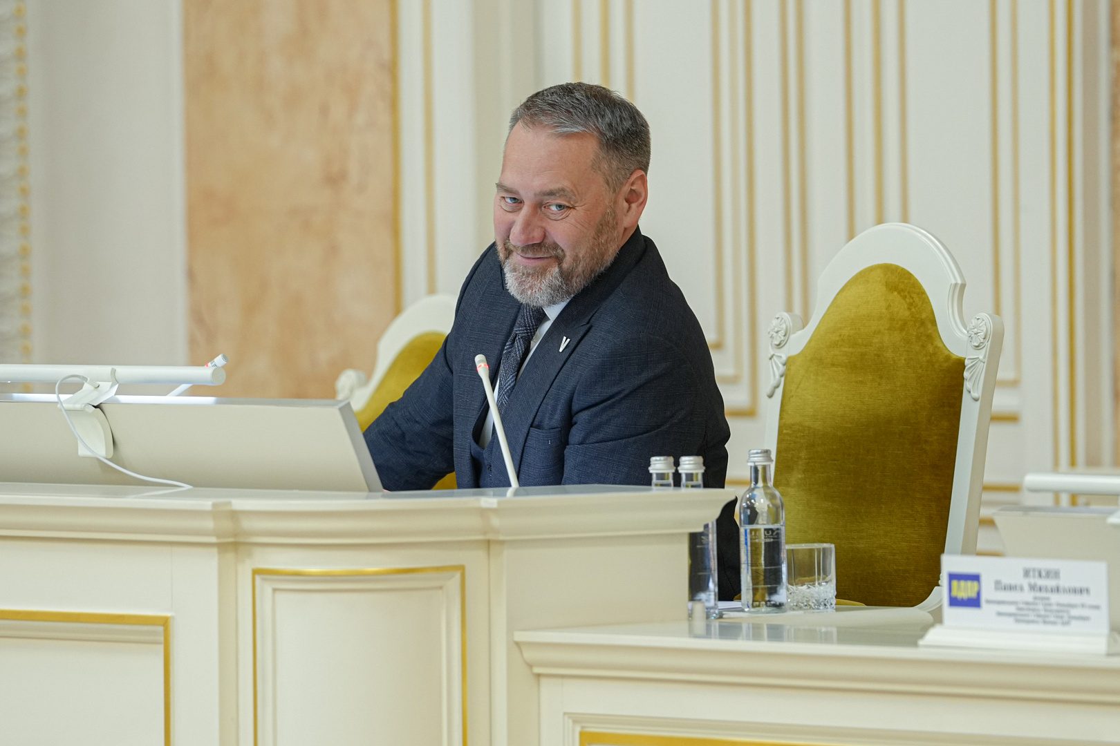 15 апреля 2026 года состоялось очередное заседание Законодательного Собрания Санкт-Петербурга.