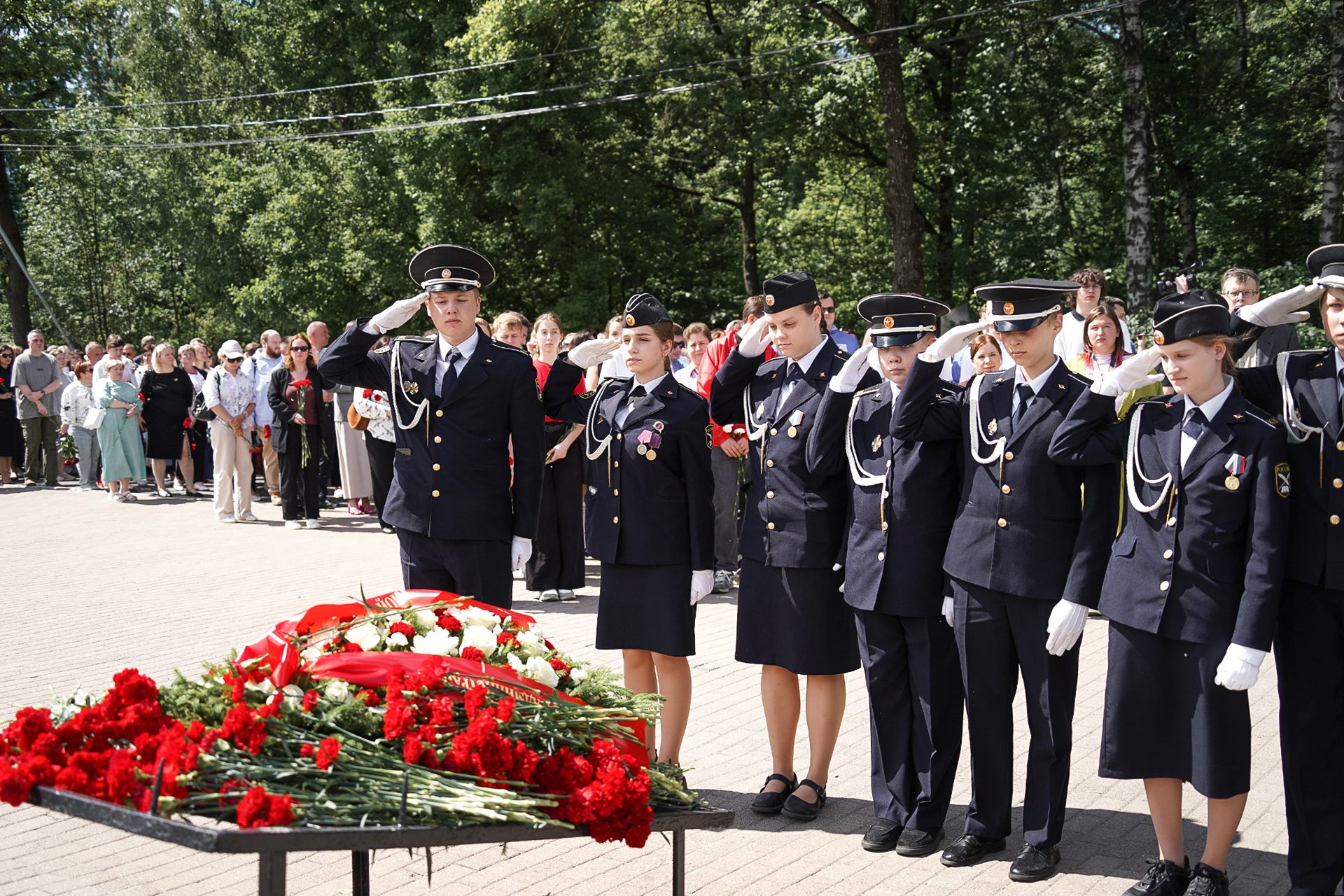 В 85-ю годовщину начала Великой Отечественной войны в Санкт-Петербурге почтили память защитников Родины