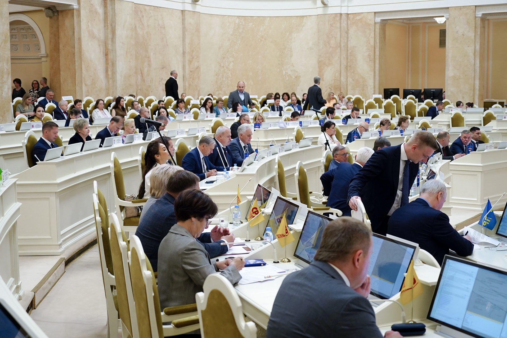 24 июня 2026 года состоялось очередное заседание Законодательного Собрания Санкт-Петербурга
