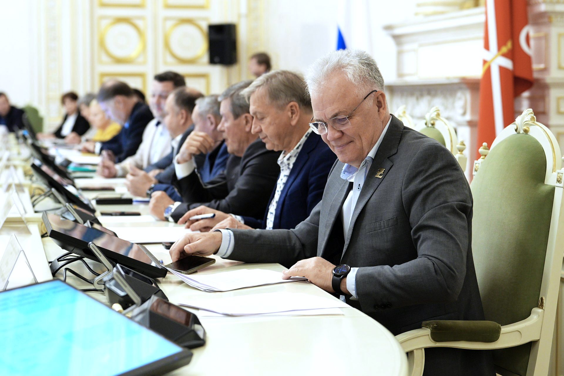 Комитет по законодательству поддержал расширение мер поддержки для семей ветеранов боевых действий