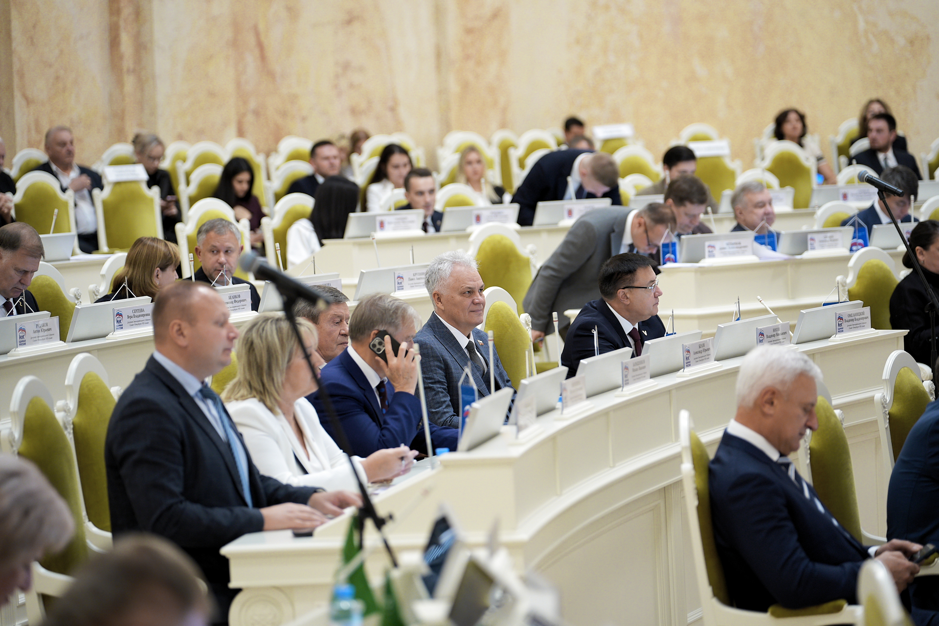 7 октября 2026 года состоялось очередное заседание Законодательного Собрания Санкт-Петербурга